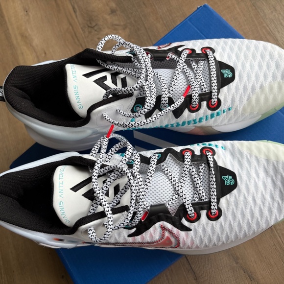 Men’s Nike Giannis Immortality size 12 white/clear/black - Picture 2 of 7